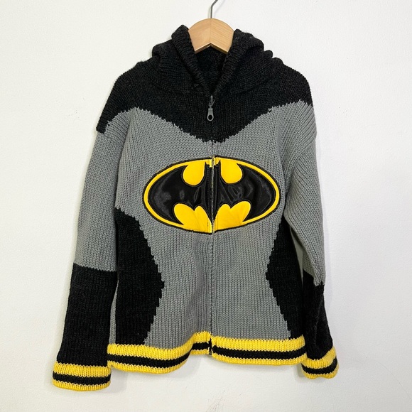 Batman zip up hooded sweater custom knit and embroidered - Picture 2 of 4